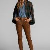 Braune, enge Cargohose aus Leder von Ralph Lauren für Damen Braune, enge Cargohose aus Leder von Ralph Lauren für Damen