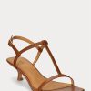 Braune Ralph Lauren Kitten-Heel-Sandalen aus Lammleder für Damen Braune Ralph Lauren Kitten-Heel-Sandalen aus Lammleder für Damen