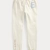 Cremefarbene Fleece-Jogginghose für Damen von Ralph Lauren aus der Spelman-Kollektion Cremefarbene Fleece-Jogginghose für Damen von Ralph Lauren aus der Spelman-Kollektion