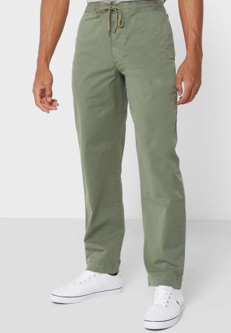 Grüne Herren-Chinohose mit Kordelzug und entspannter Passform von Ralph Lauren