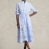 Hellblaues Kleid mit Ösenstickerei für Damen von Ralph Lauren Hellblaues Kleid mit Ösenstickerei für Damen von Ralph Lauren