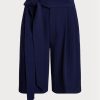 Marineblaue, plissierte Georgette-Shorts mit weitem Bein von Ralph Lauren für Damen Marineblaue, plissierte Georgette-Shorts mit weitem Bein von Ralph Lauren für Damen