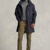 Marineblaue, wasserabweisende Marsh-Mäntel mit Kapuze von Ralph Lauren für Herren Marineblaue, wasserabweisende Marsh-Mäntel mit Kapuze von Ralph Lauren für Herren