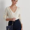 Raffinierte, marineblaue Damen-Umhängetasche „Adair“ aus geprägtem Leder von Ralph Lauren Raffinierte, marineblaue Damen-Umhängetasche „Adair“ aus geprägtem Leder von Ralph Lauren