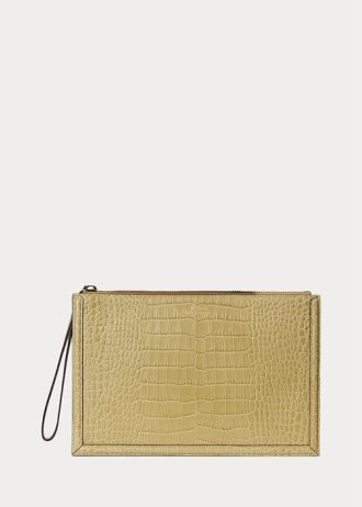 sandfarbene ralph lauren umschlaghandtasche aus geprgtem leder fr damen 1 330x462 - Sandfarbene Ralph Lauren Umschlaghandtasche aus gepr&auml;gtem Leder f&uuml;r Damen