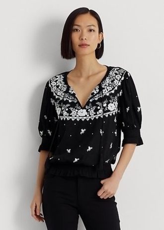 Schwarze Ralph Lauren Jersey-Oberteile mit Stickerei und Bindekragen für Damen