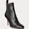 Schwarze Stiefel mit Kitten-Heel-Absatz aus Vachetta-Kalbsleder für Damen von Ralph Lauren Schwarze Stiefel mit Kitten-Heel-Absatz aus Vachetta-Kalbsleder für Damen von Ralph Lauren
