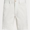 Weiße Stretch-Chinoshorts für Herren von Ralph Lauren im Straight Fit Weiße Stretch-Chinoshorts für Herren von Ralph Lauren im Straight Fit