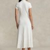 Weißes Ralph Lauren-Kleid aus Stretch-Baumwollnetz mit Ösen für Damen Weißes Ralph Lauren-Kleid aus Stretch-Baumwollnetz mit Ösen für Damen